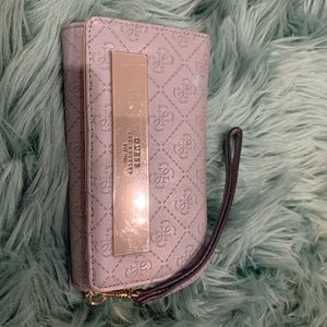 Guess wallet